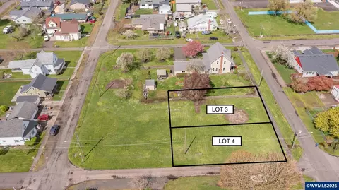 817 W 3rd St, Halsey, OR 97348