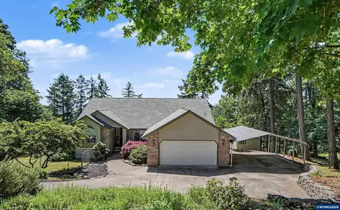 920 NW Carpathian Dr, Corvallis, OR 97330