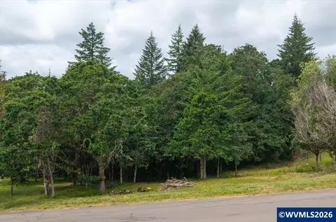 lot2300 NW Grandview Dr, Corvallis, OR 97330