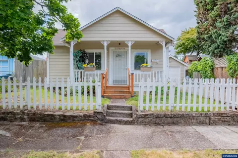 1374 Ruge St NW, Salem, OR 97304