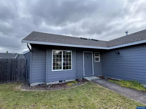 3120 Rooster Ln, Lebanon, OR 97355