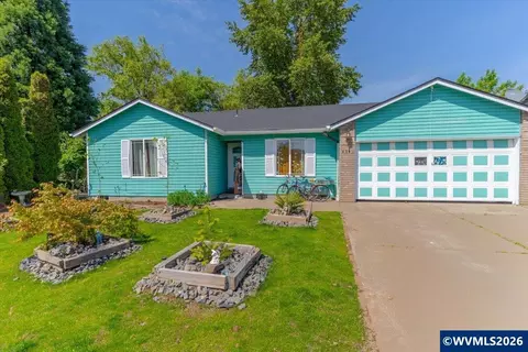 4545 Settlers Ct NE, Salem, OR 97305