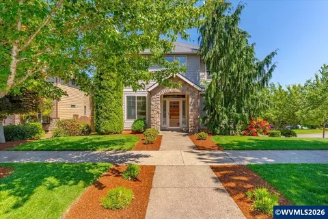 340 Flying Eagle St NW, Salem, OR 97304