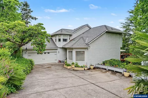 2255 Ellen Ln NW, Salem, OR 97304