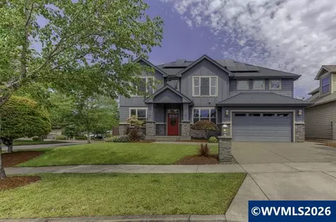 2401 Egret Ave SE, Salem, OR 97302