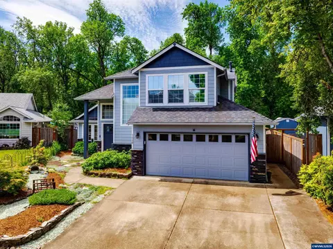 1528 SW Birdie Dr, Corvallis, OR 97333