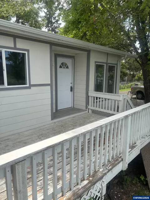 5055 NElliott Cir #106, Corvallis, OR 97330