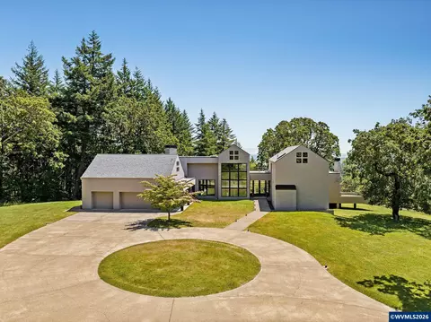 6365 NW Burgundy Dr, Corvallis, OR 97330