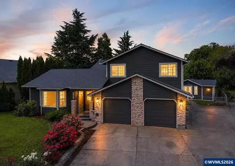 2570 Clay Ct SE, Albany, OR 97322