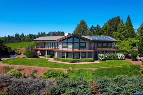 3864 W Nanitch Cir S, Salem, OR 97306