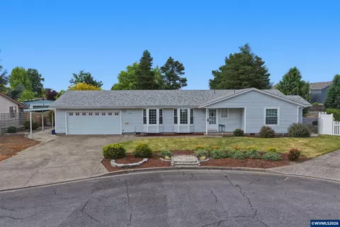 1305 Mulberry Dr, Woodburn, OR 97071