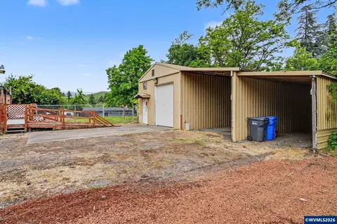 154 16th St, Lyons, OR 97358 photo 3
