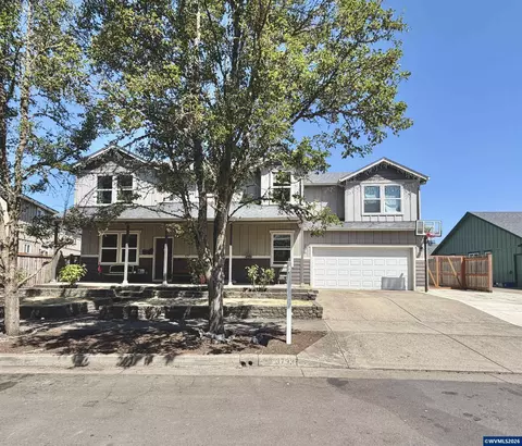 3793 Avalon Ave NE, Albany, OR 97322