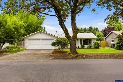 5138 8th Ave, Keizer, OR 97303