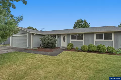 4754 Nighthawk Ct NE, Salem, OR 97305
