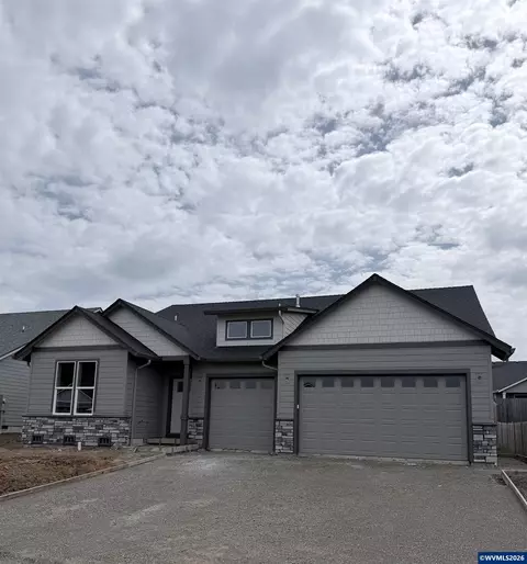 462 NE Cedar St, Sublimity, OR 97385
