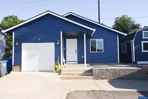 928 Trust Ln SE, Salem, OR 97306
