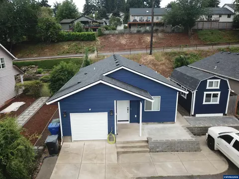 928 Trust Ln SE, Salem, OR 97306