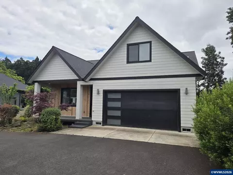 Exterior - 3346 Zane Ln, Eugene, OR 97404 photo 3 of 4