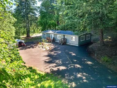 30202 Townsend Rd, Lebanon, OR 97355