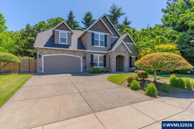 2052 Chapman Hill Dr NW, Salem, OR 97304