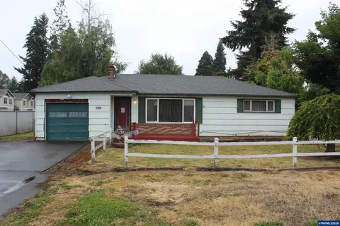 4965 Elizabeth St N, Keizer, OR 97303
