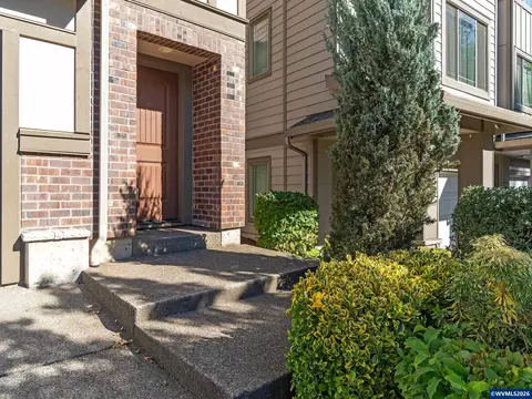 13552 SW Beach Plum Ter, Sherwood, OR 97140