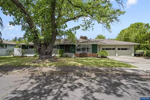 2595 Wooddale Ave NE, Salem, OR 97301