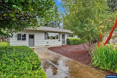 1695 NW Arthur Cir, Corvallis, OR 97330