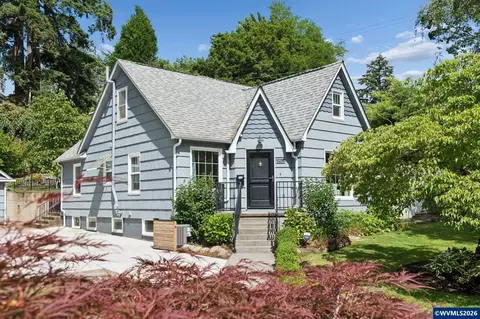 1605 Summer St SE, Salem, OR 97302