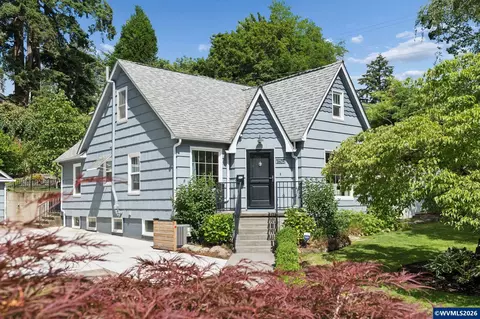 1605 Summer St SE, Salem, OR 97302