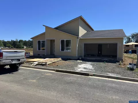 258 NW Royal Ave, Dallas, OR 97338