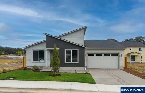 258 NW Royal Ave, Dallas, OR 97338