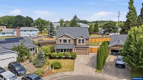 827 Millstream Pl NE, Albany, OR 97322