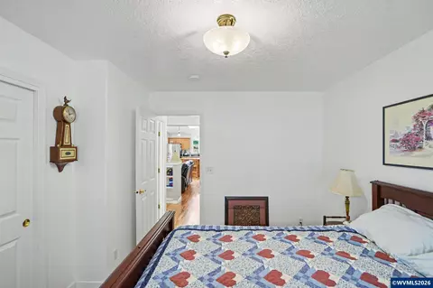 Bedroom - 762 3rd St, Lyons, OR 97358 photo 4 of 4