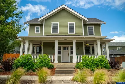 832 Edwards Rd S, Monmouth, OR 97361