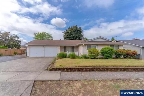 4528 Sesame St NE, Salem, OR 97305