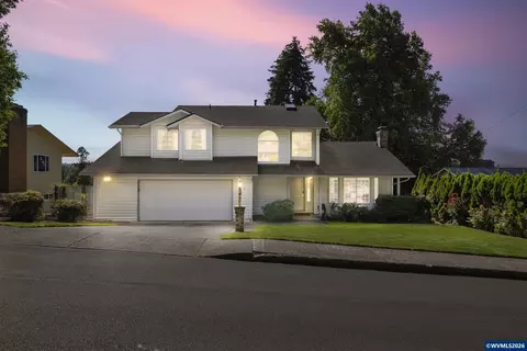 1589 Kenard St NW, Salem, OR 97304