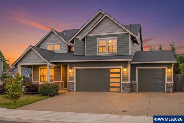 1879 Tin Cup St NE, Keizer, OR 97303