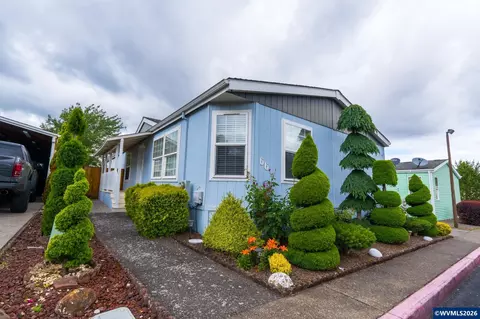 1949 SE Palmquist Rd #66, Gresham, OR 97080