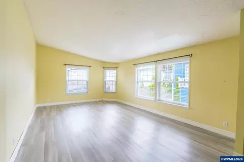 1949 SE Palmquist Rd #66, Gresham, OR 97080 photo 4
