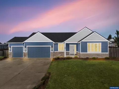 405 NE Berry St, Sublimity, OR 97385