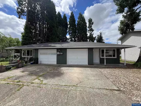 410 412 20th Ave SW, Albany, OR 97322