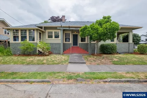 204 NW 27th St, Corvallis, OR 97330