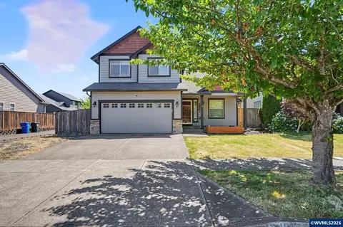 4862 Whitewater St NE, Salem, OR 97305