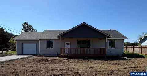 1221 49th Ave, Sweet Home, OR 97386