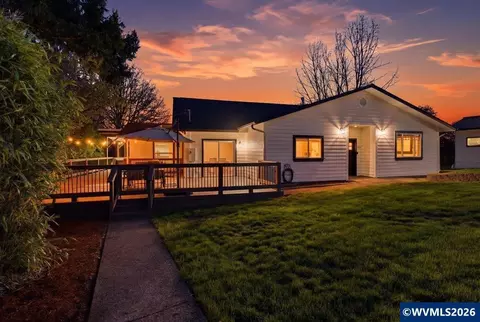 241 Kouns Dr NW, Albany, OR 97321