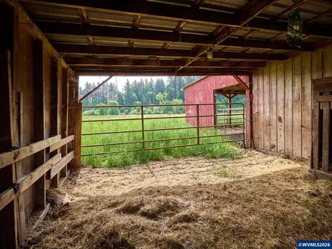 Other - 5724 Anderson Rd S, Aurora, OR 97002 photo 8 of 11