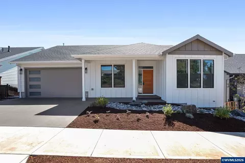 134 Rainier Dr SE, Salem, OR 97306