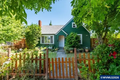 4198 Market St NE, Salem, OR 97301